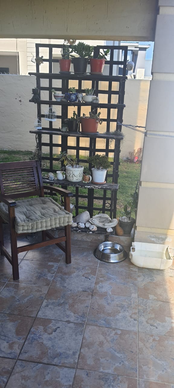 3 Bedroom Property for Sale in Mossel Bay Ext 15 Western Cape